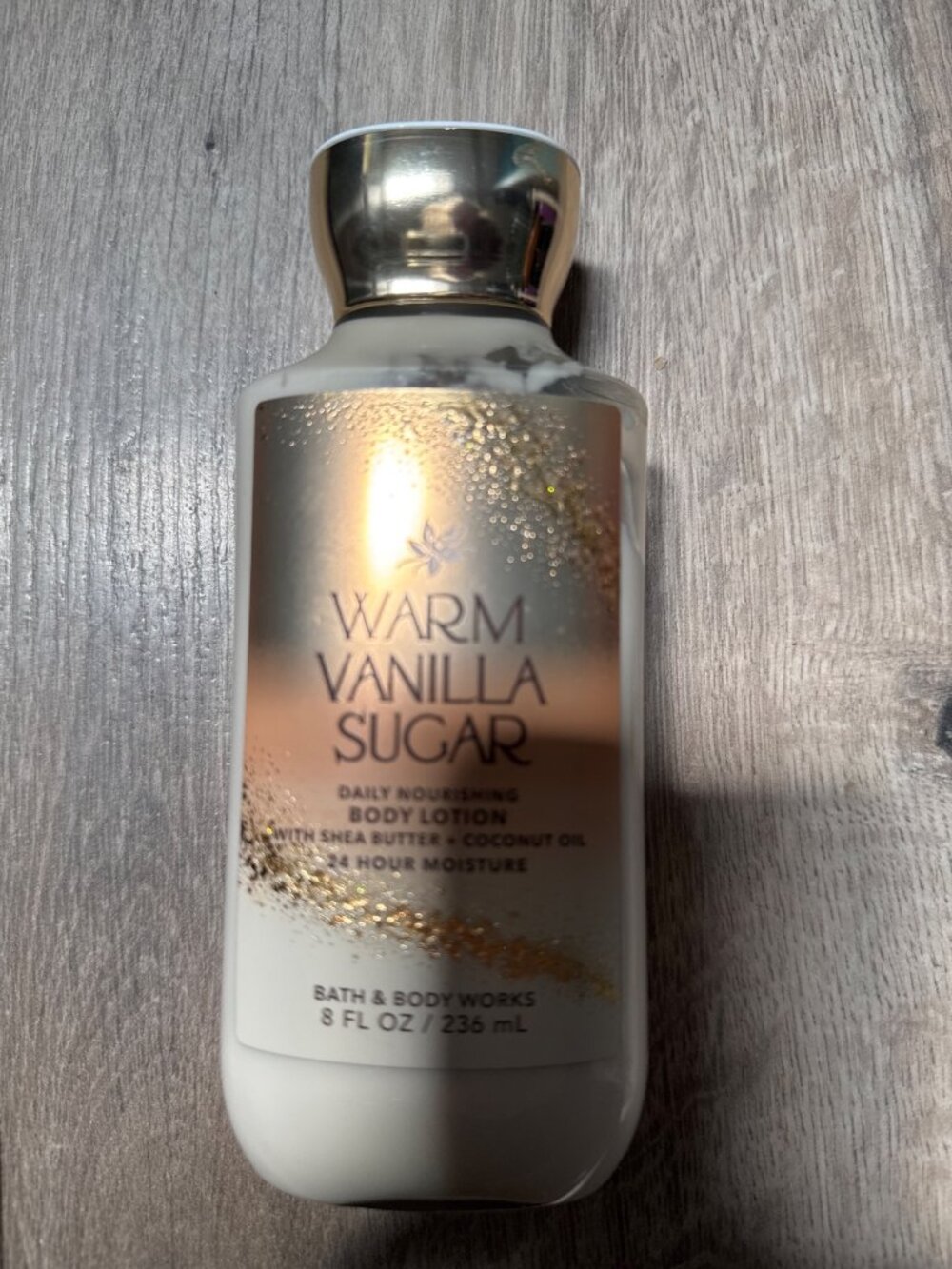 Bath & Body Works Warm Vanilla Sugar Daily Nourishing Body Lotion 8 Fl Oz With S